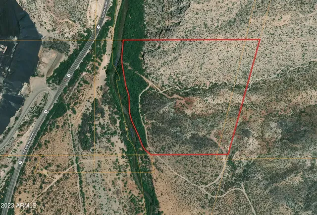 $299,000 | 15 North Gila River Drive, Unit 7, Winkelman, AZ 85192