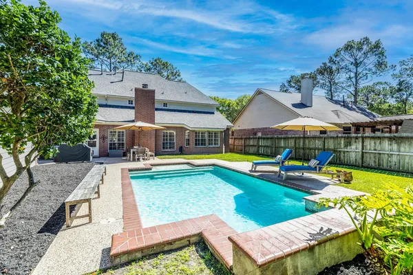 $545,000 | 4007 Cinnamon Fern Court, Houston, TX 77059