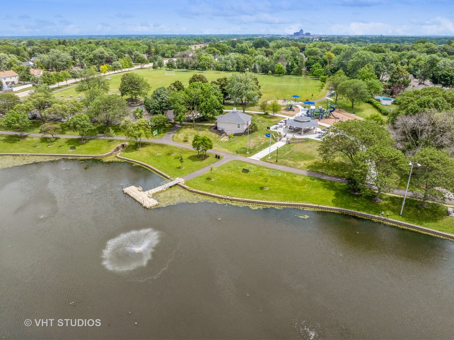 313 Ambleside Drive Roselle, IL 60172 - Photo 41 of 46 a view of a outdoor space
