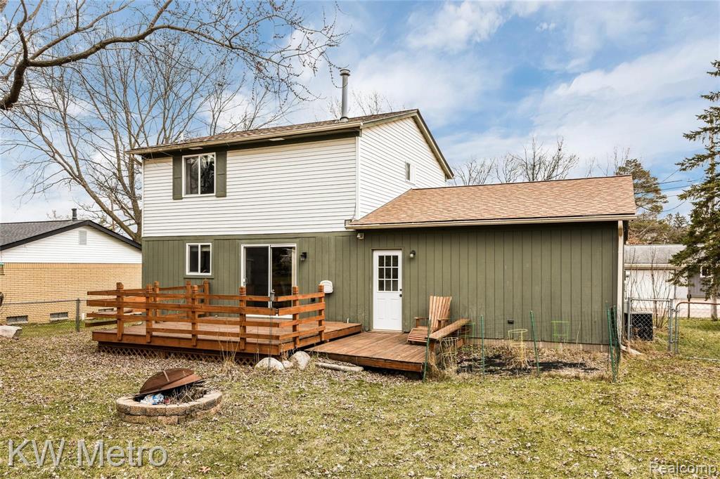 550 May Road Rochester Hills, MI 48307 - Photo 25 of 28
