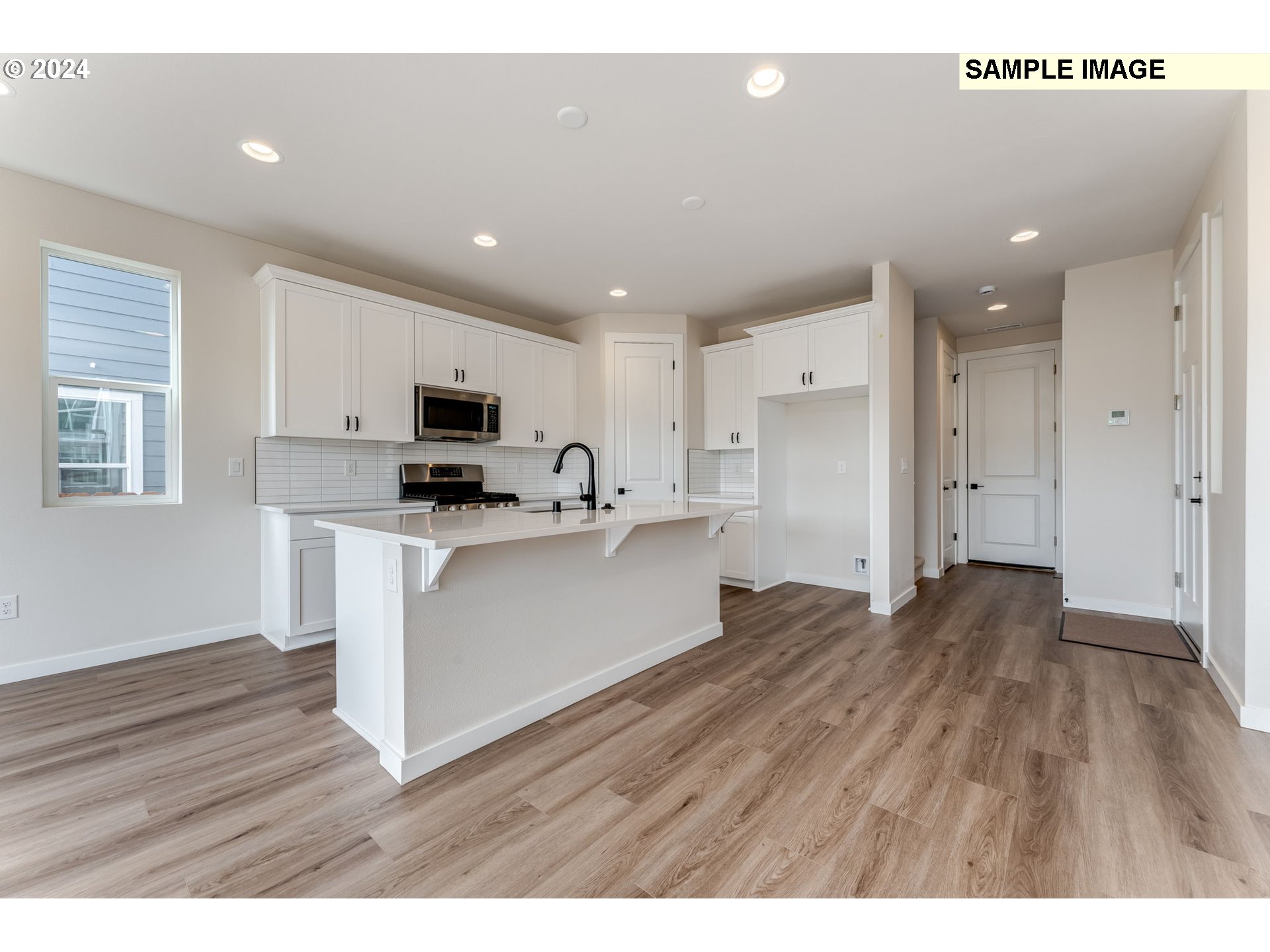 807 Northwest 178th Street Ridgefield, WA 98642 - Photo 11 of 40