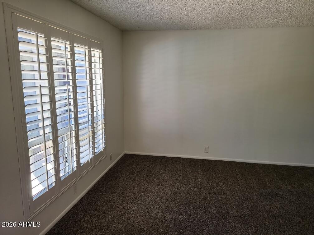 3230 East Pinchot Avenue, Unit 3 Phoenix, AZ 85018 - Photo 11 of 24 Living Room