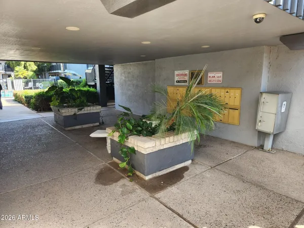 $185,000 | 3230 East Pinchot Avenue, Unit 3, Phoenix, AZ 85018