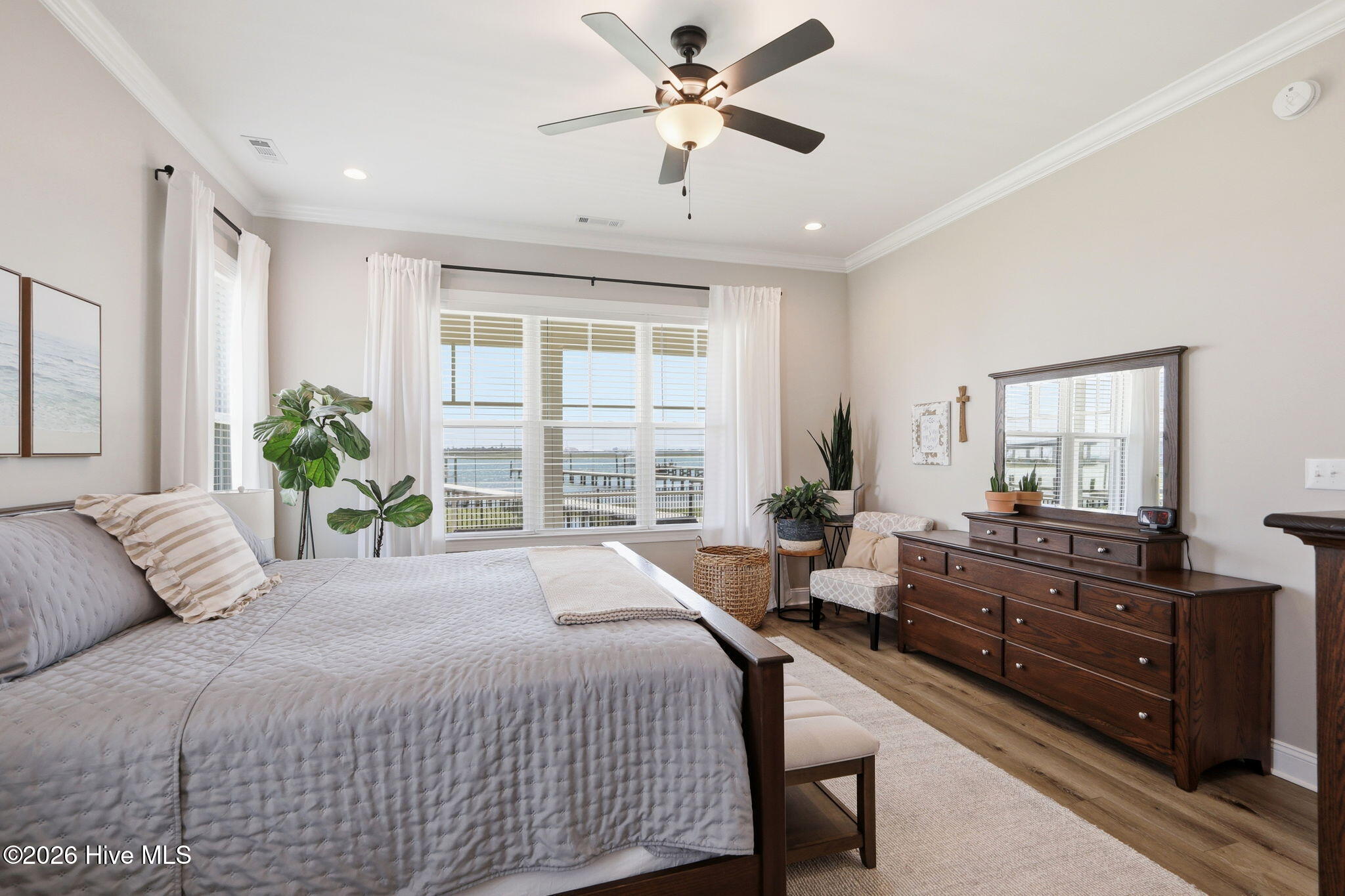 135 Gallants Point Road Beaufort, NC 28516 - Photo 21 of 68 Principal Bedroom