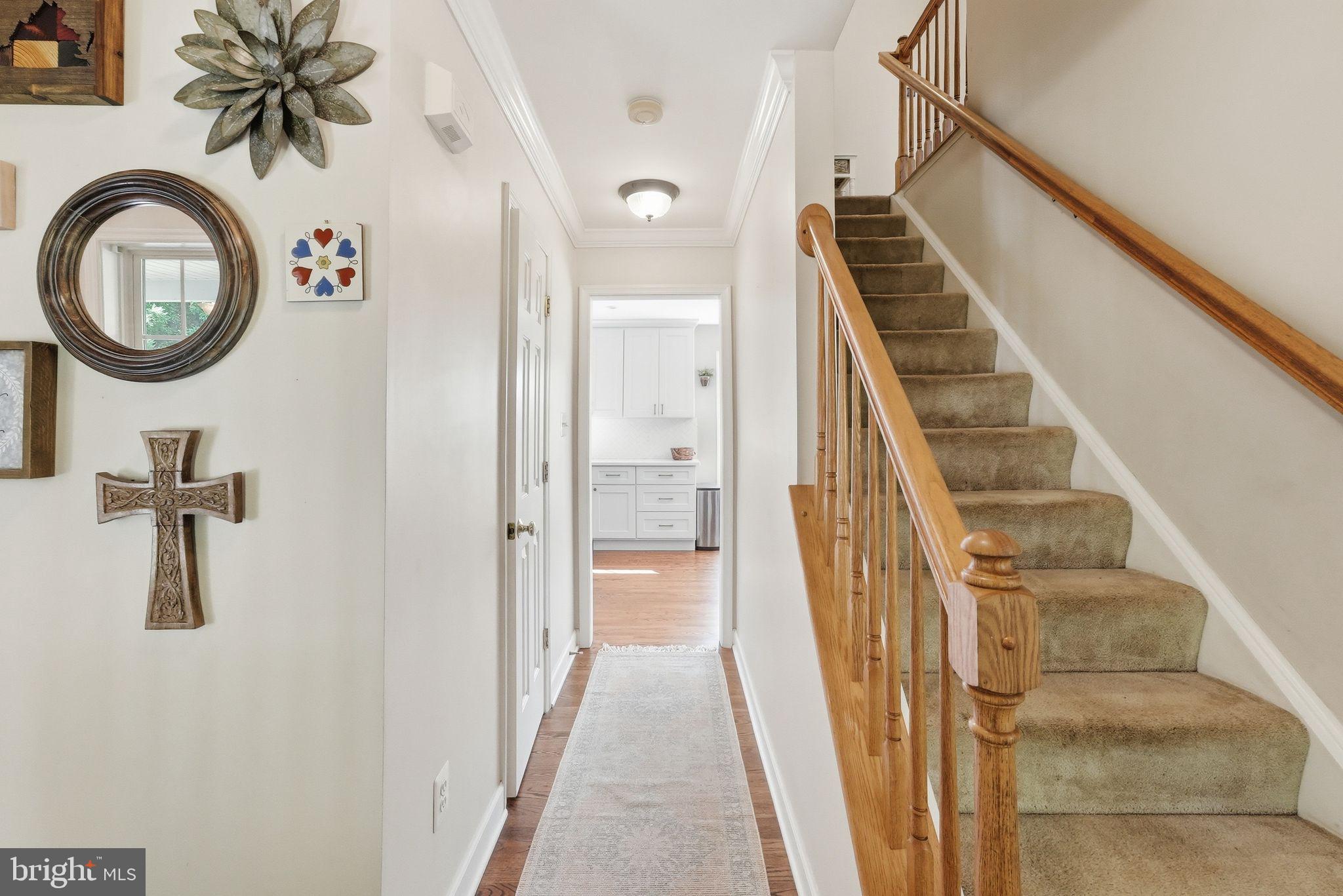 18198 Springs Road Jeffersonton, VA 22724 - Photo 13 of 80 Foyer towards Kitchen