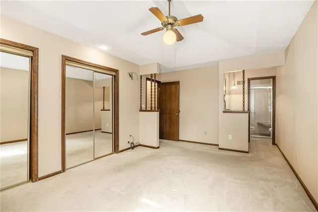 $345,000 | 917 Northwest Valley Lane, Riverside, MO 64150