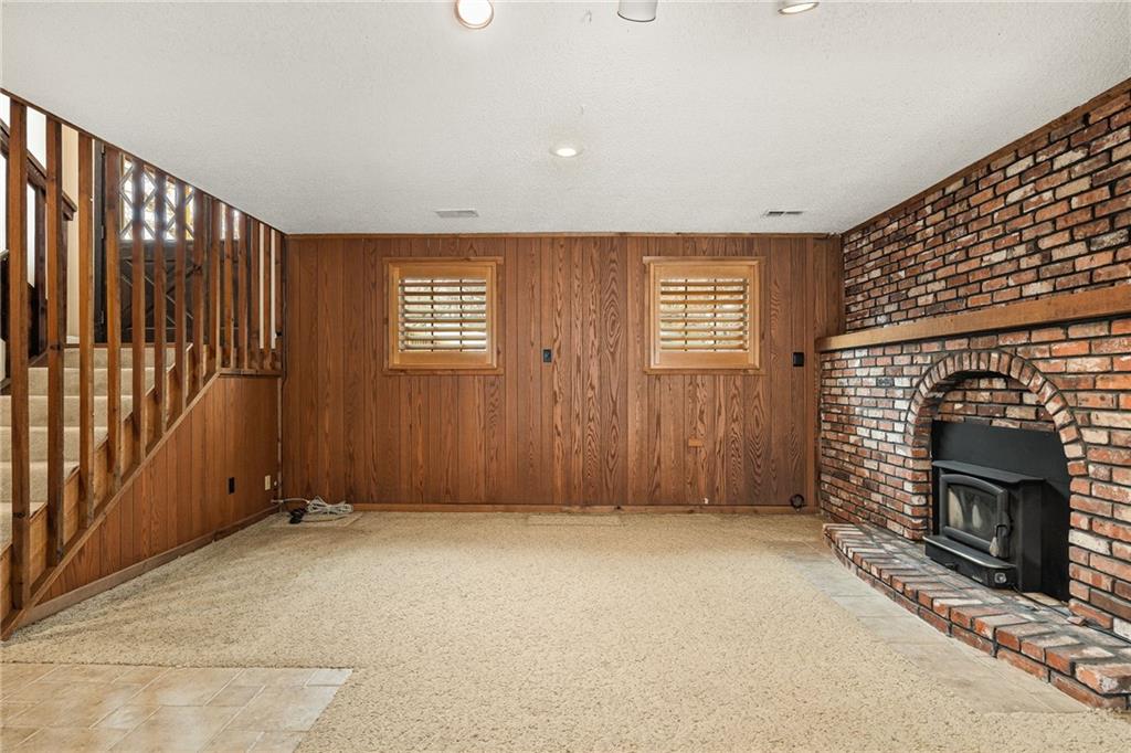 917 Northwest Valley Lane Riverside, MO 64150 - Photo 24 of 39