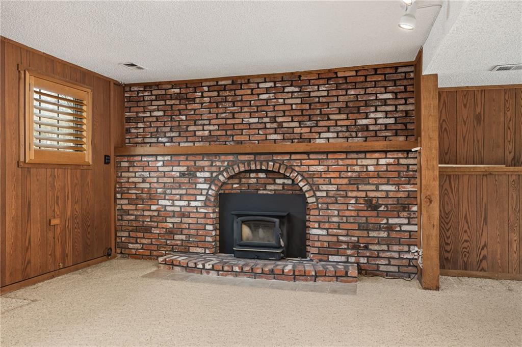 917 Northwest Valley Lane Riverside, MO 64150 - Photo 25 of 39