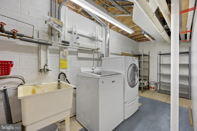 $520,000 | 6804 Zook Place, Riverdale, MD 20737