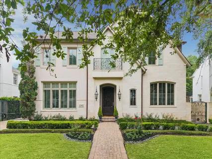 $3,250,000 | 2242 Pelham Drive, Houston, TX 77019