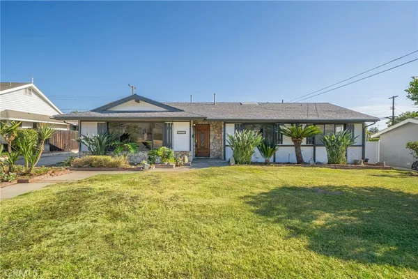 $1,260,000 | 1032 East Buckboard Lane, Glendora, CA 91741