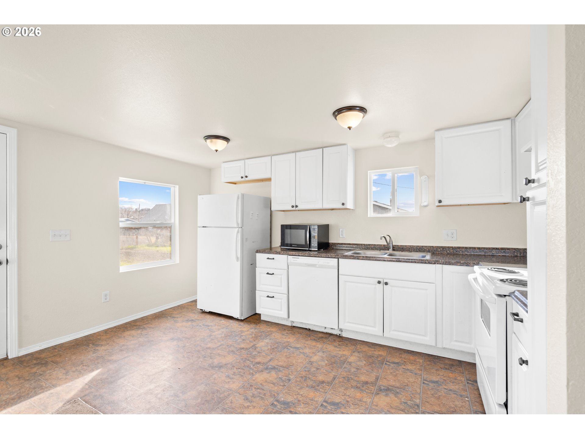 709 Southwest 16th Street Pendleton, OR 97801 - Photo 4 of 18