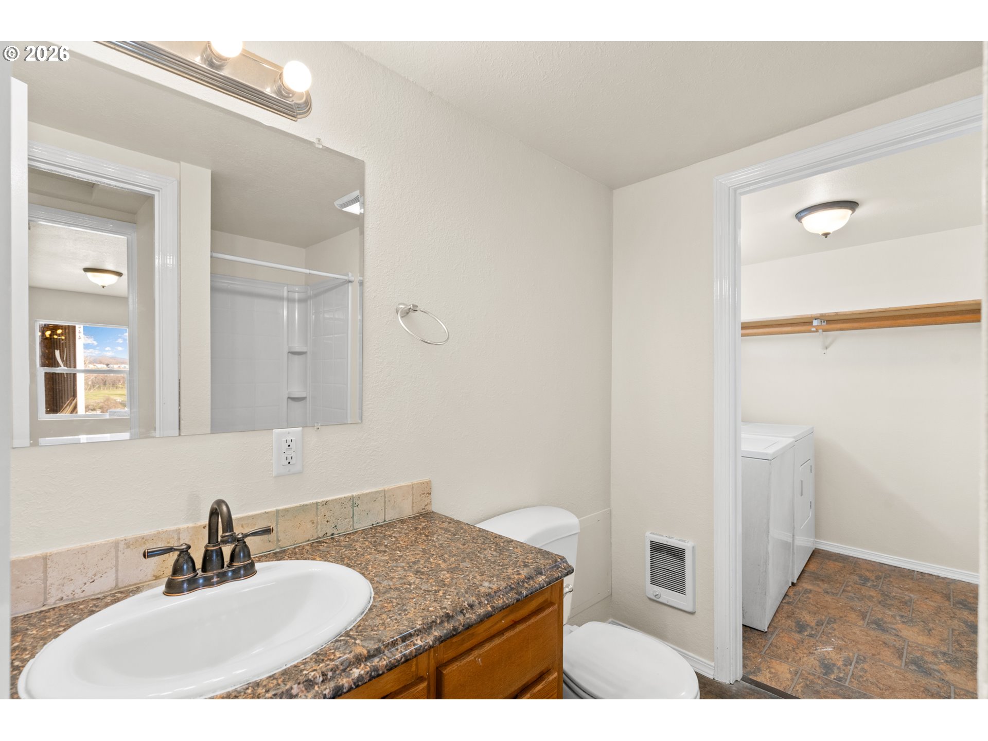 709 Southwest 16th Street Pendleton, OR 97801 - Photo 10 of 18