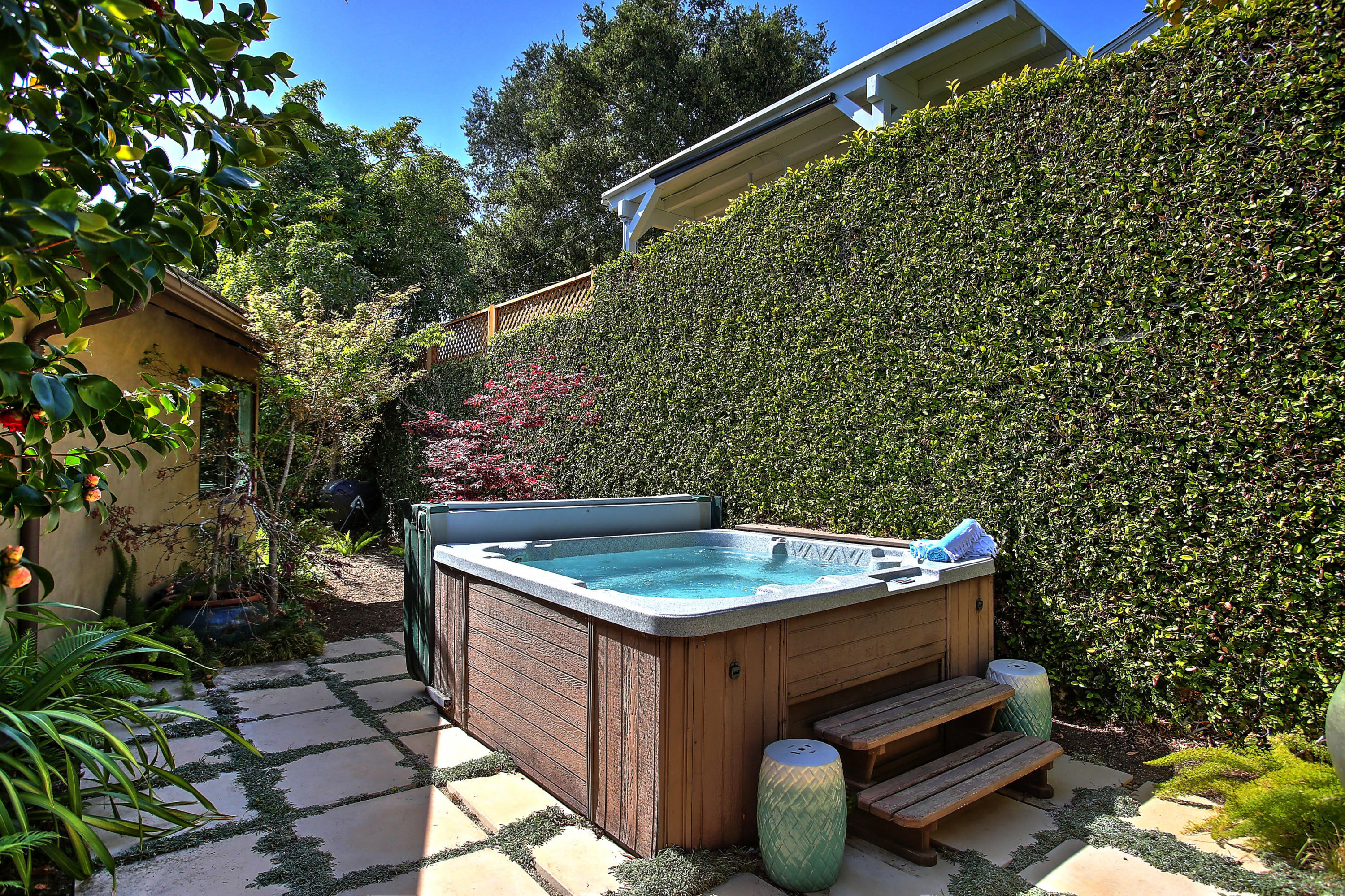 725 North Ontare Road Santa Barbara, CA 93105 - Photo 30 of 35 Hot Tub, Side Patio