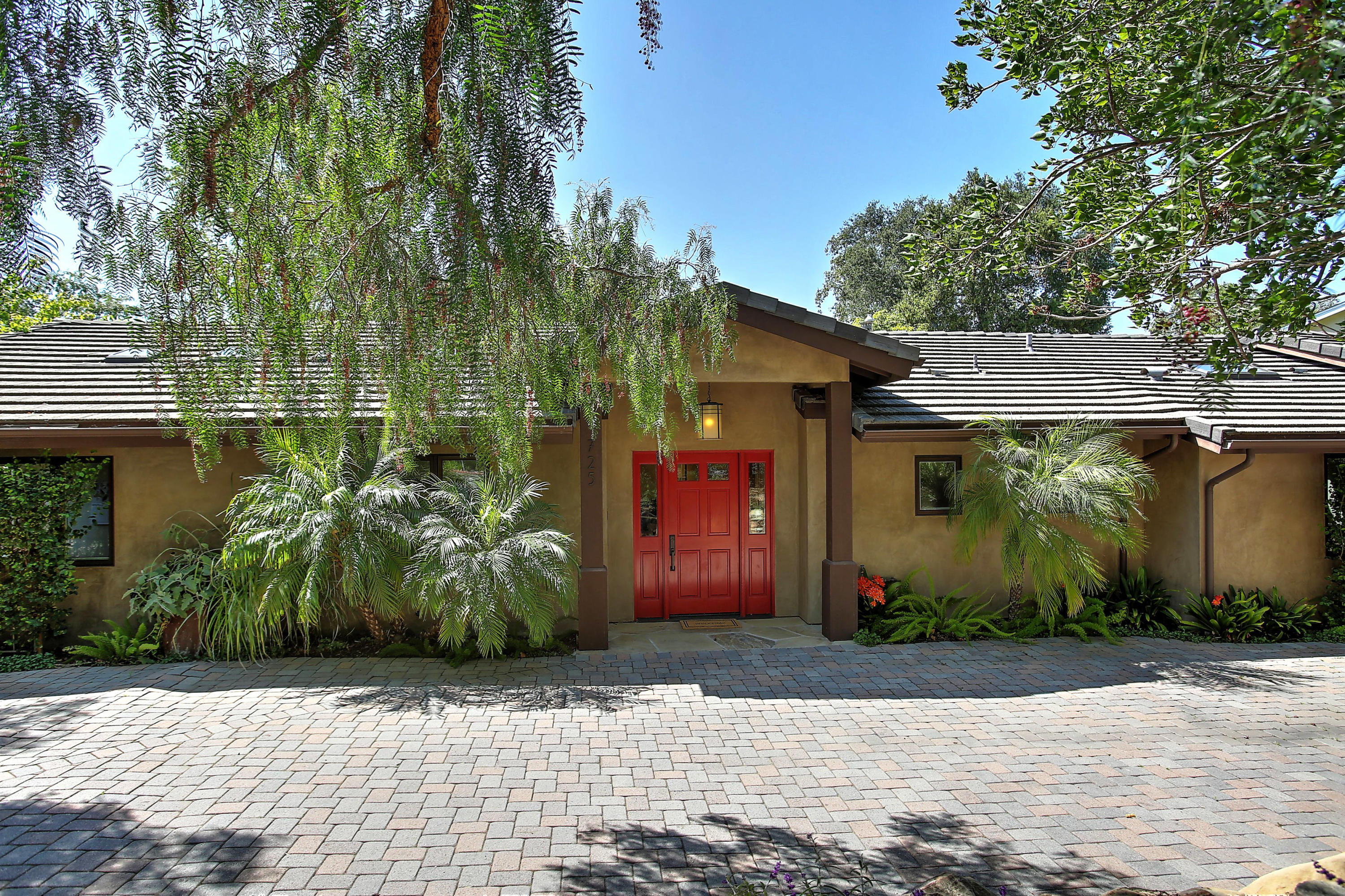725 North Ontare Road Santa Barbara, CA 93105 - Photo 34 of 35 Front of House
