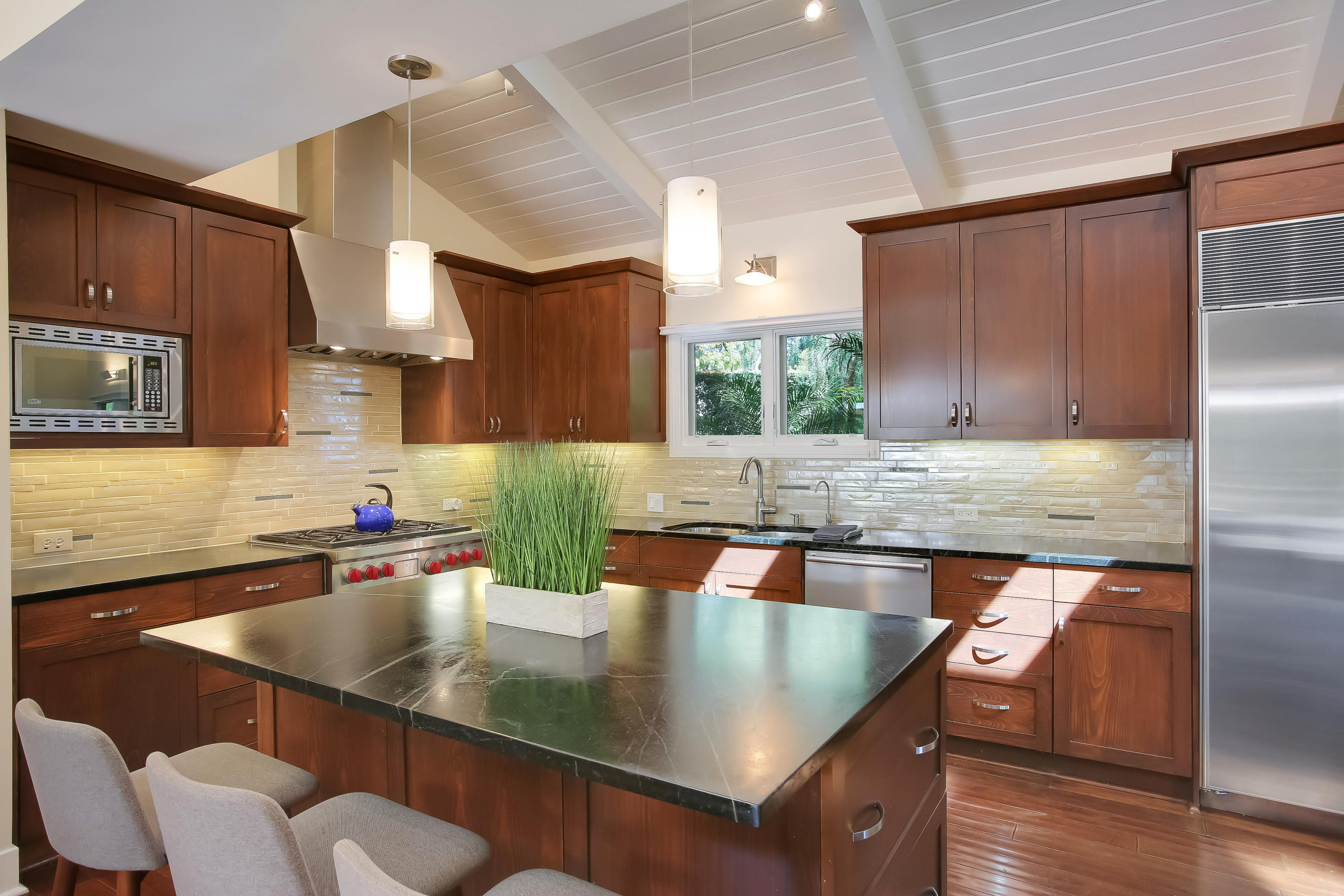 725 North Ontare Road Santa Barbara, CA 93105 - Photo 6 of 35 Kitchen