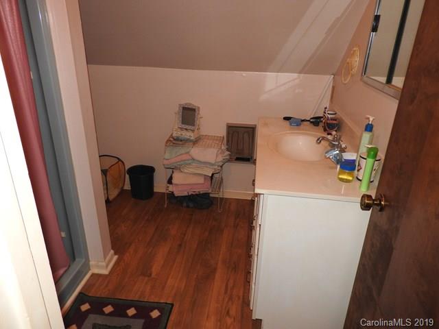 737 Pinnacle Church Road Nebo, NC 28761 - Photo 24 of 41 Gallery Image 24