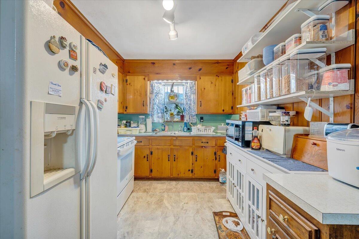 378 Archway Road Blue Ridge, VA 24064 - Photo 11 of 47 13-MIB07385