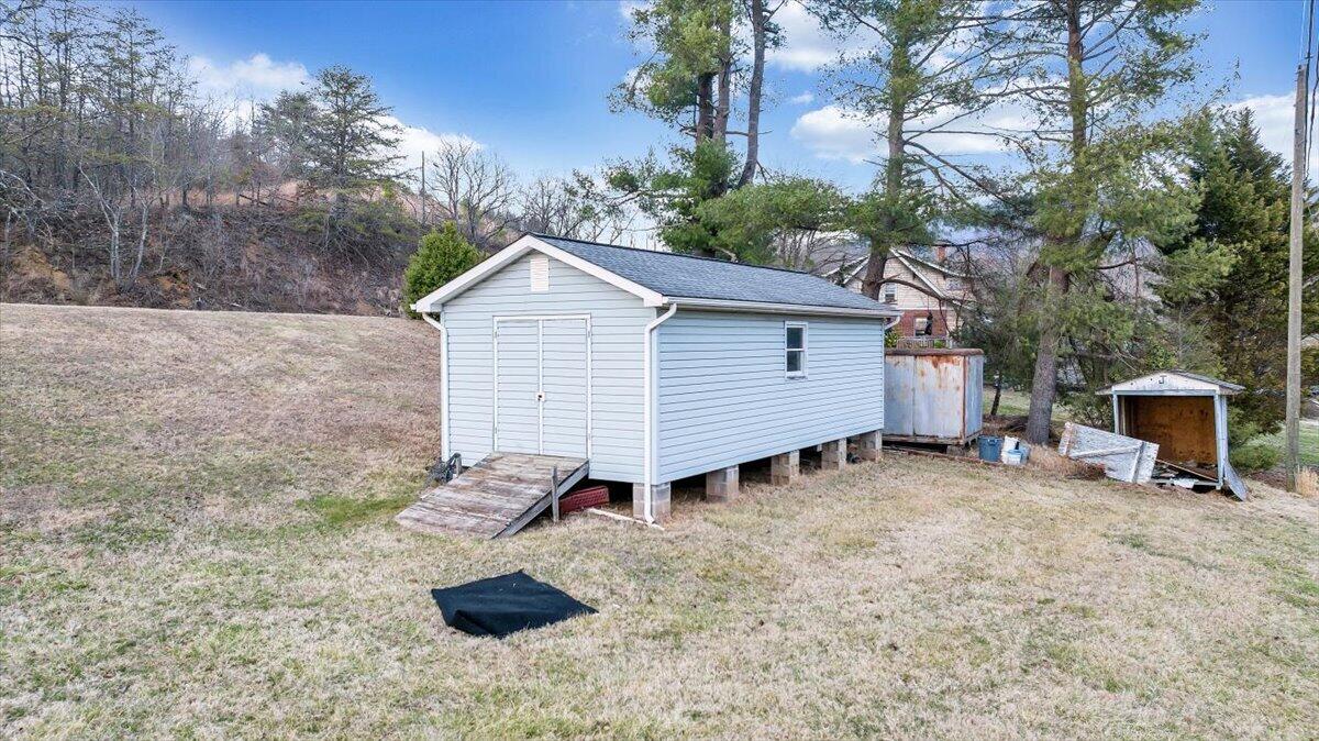 378 Archway Road Blue Ridge, VA 24064 - Photo 32 of 47 37-DJI_20260306064727_0190_D