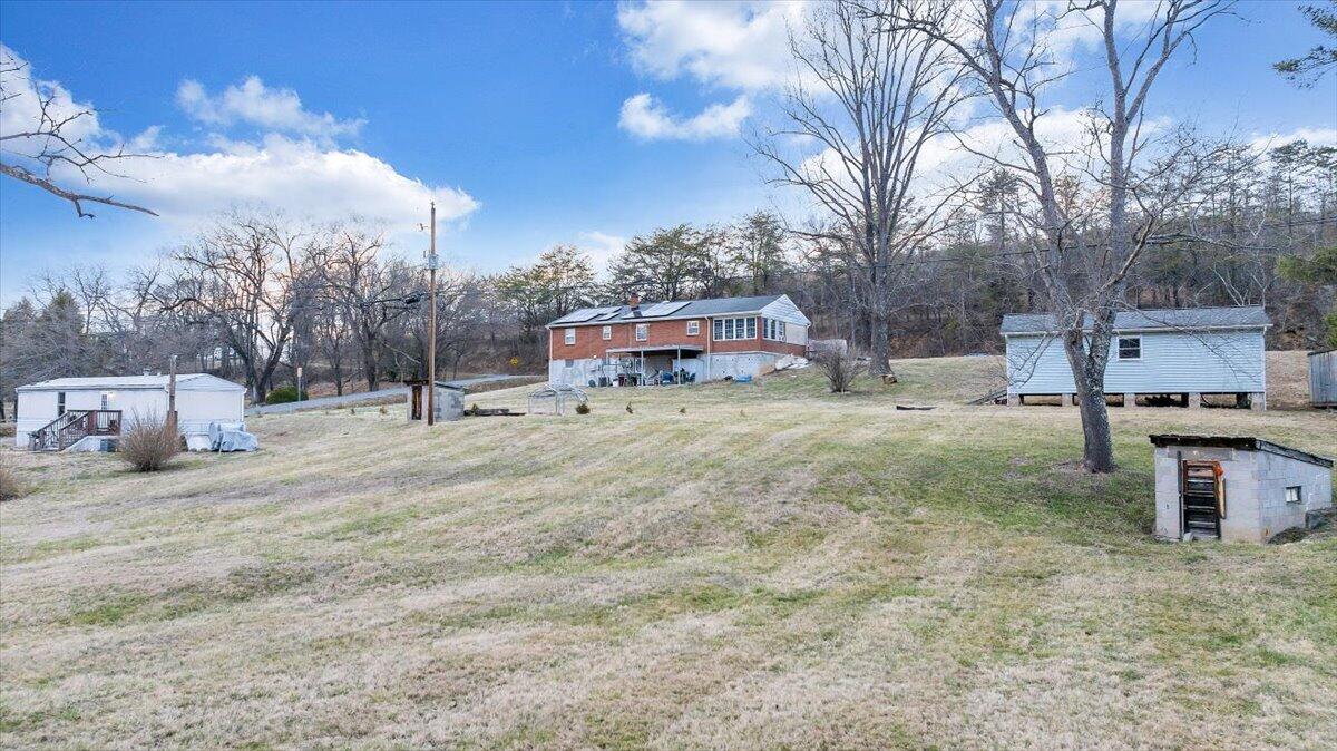 378 Archway Road Blue Ridge, VA 24064 - Photo 39 of 47 44-DJI_20260306064713_0189_D