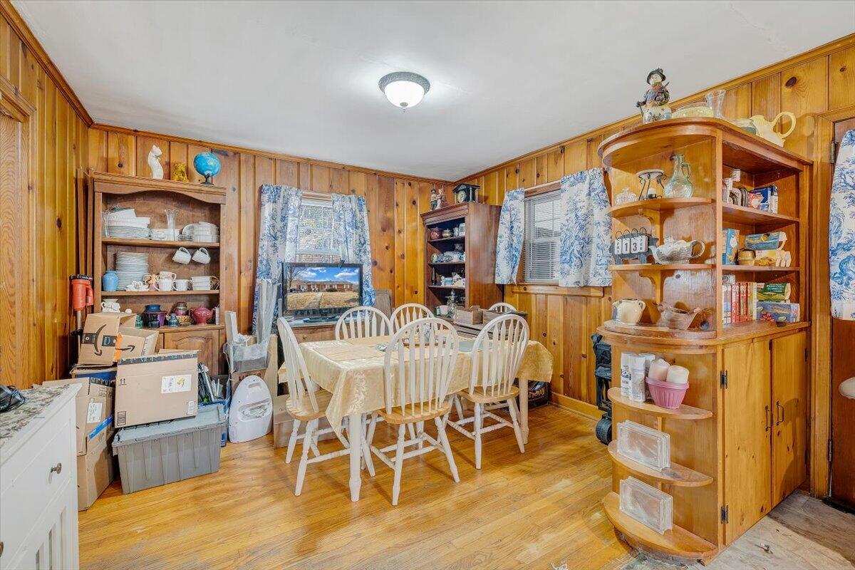 378 Archway Road Blue Ridge, VA 24064 - Photo 8 of 47 09-MIB07409