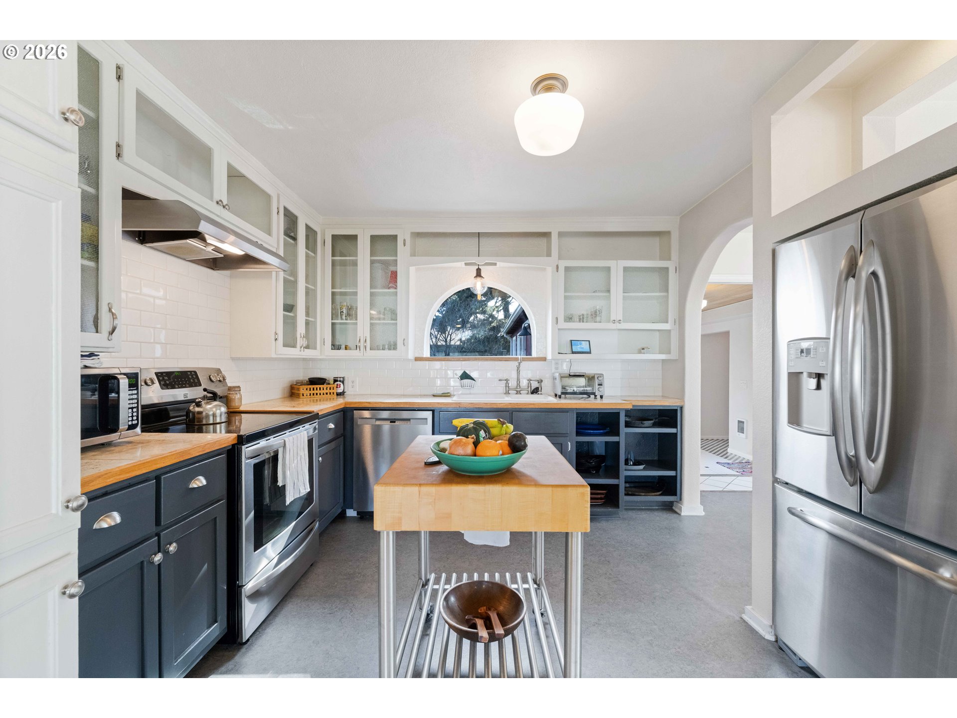 685 10th Street Southwest Bandon, OR 97411 - Photo 12 of 40