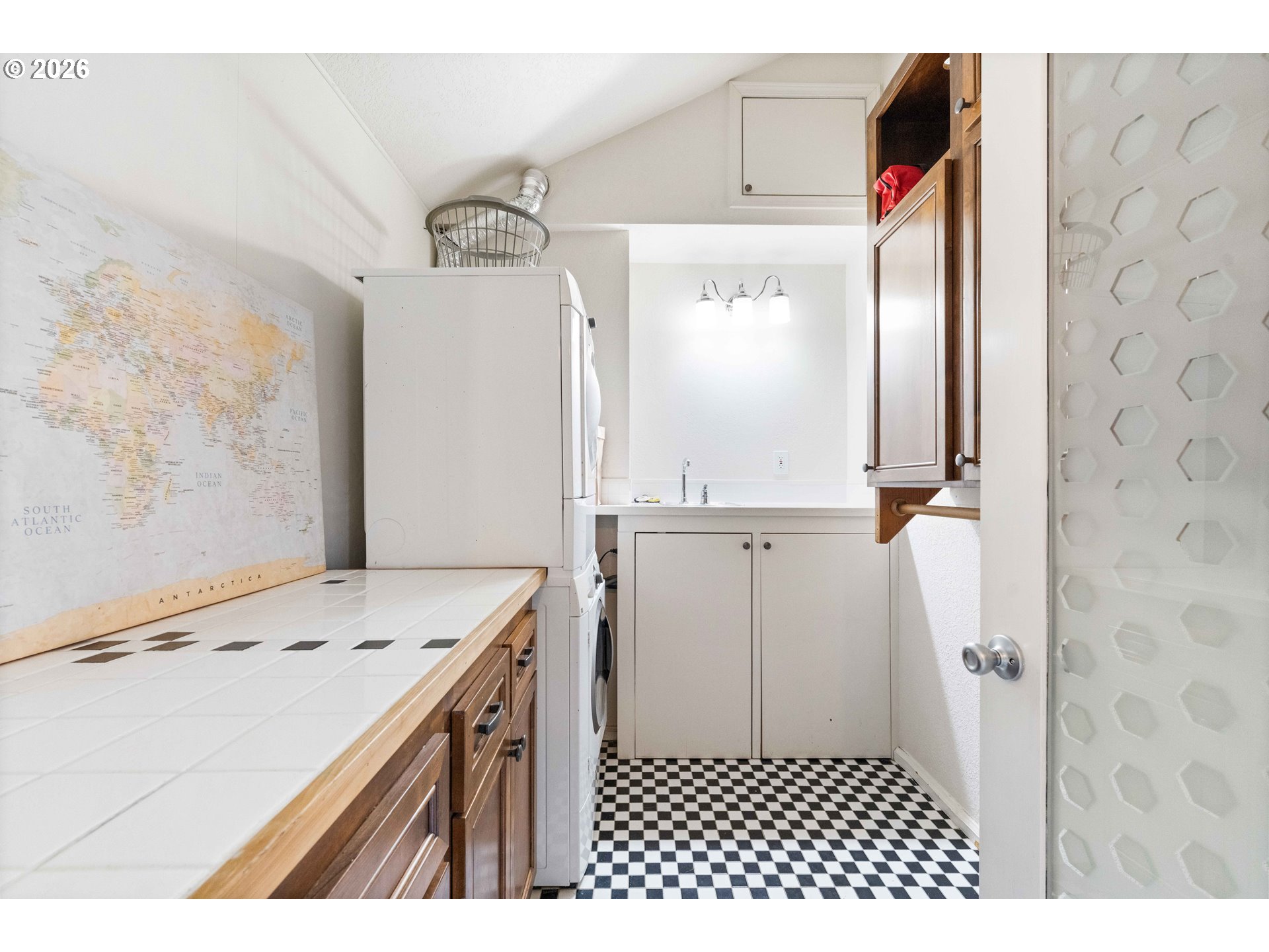 685 10th Street Southwest Bandon, OR 97411 - Photo 22 of 40