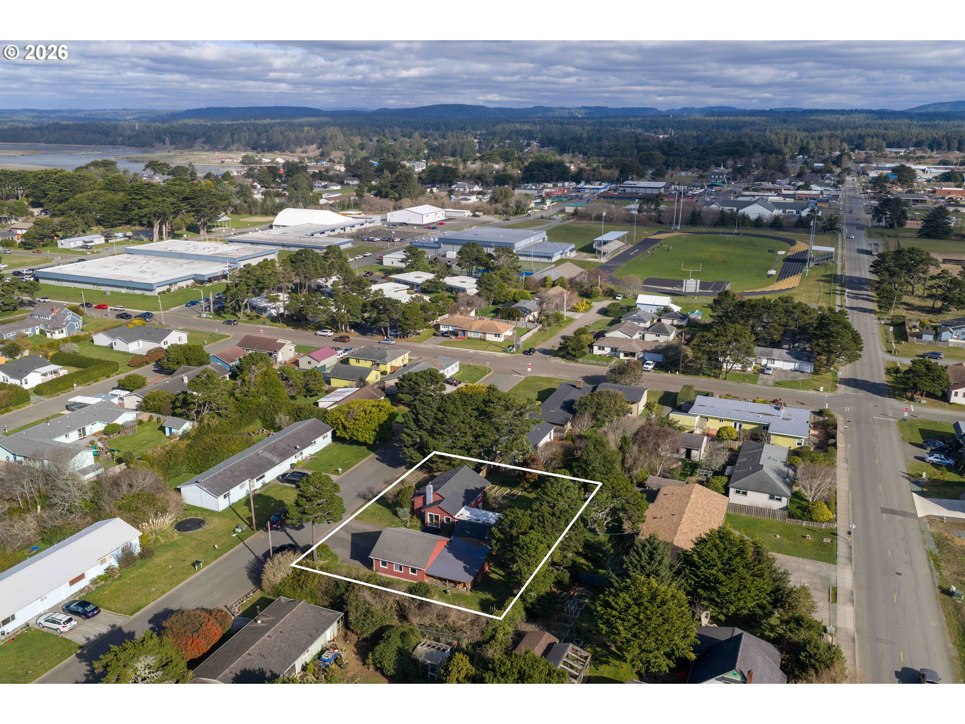 685 10th Street Southwest Bandon, OR 97411 - Photo 38 of 40