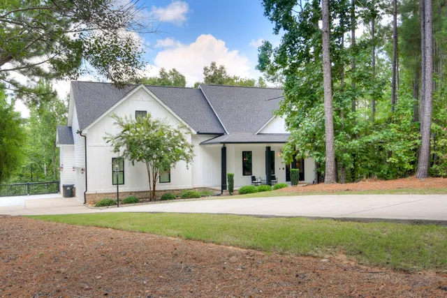 $654,400 | 307 Alabaster Court, Appling, GA 30802