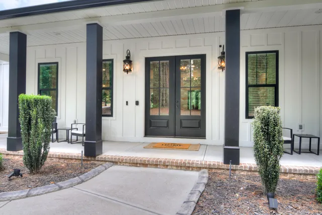 $654,400 | 307 Alabaster Court, Appling, GA 30802