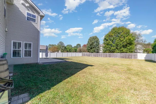 a view of an outdoor space and yard