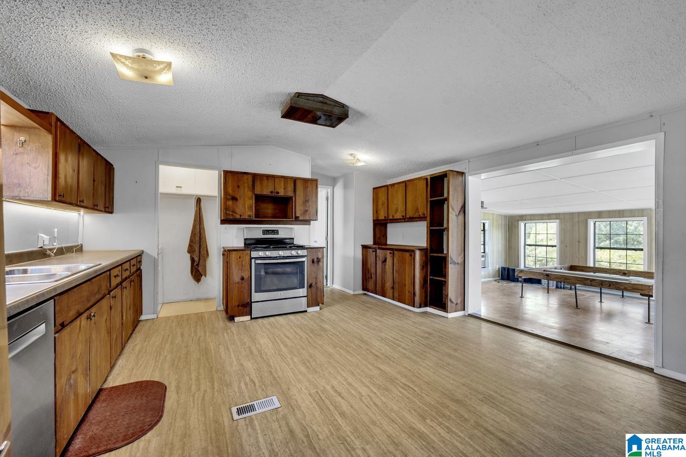 2101 Cliff Springs Road Oneonta, AL 35121 - Photo 10 of 42