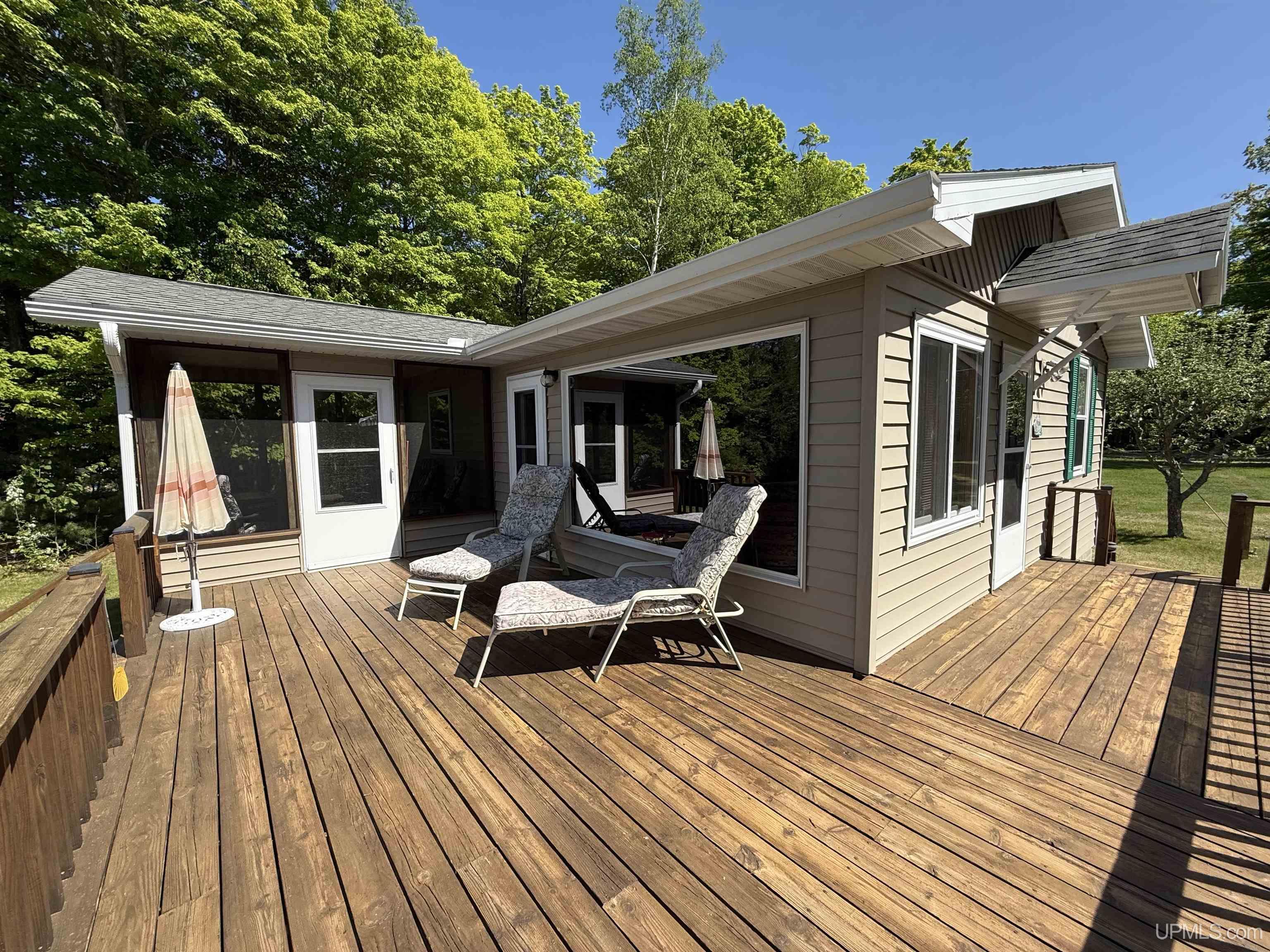 6990 West Smith Lake Road Manistique, MI 49854 - Photo 15 of 46