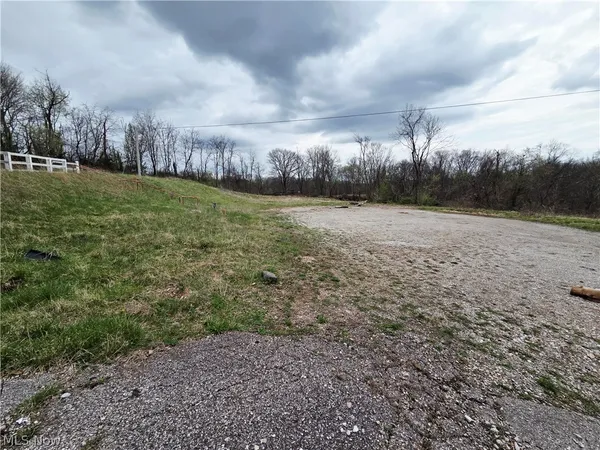 $449,000 | 5854 Emerson Avenue, Parkersburg, WV 26104