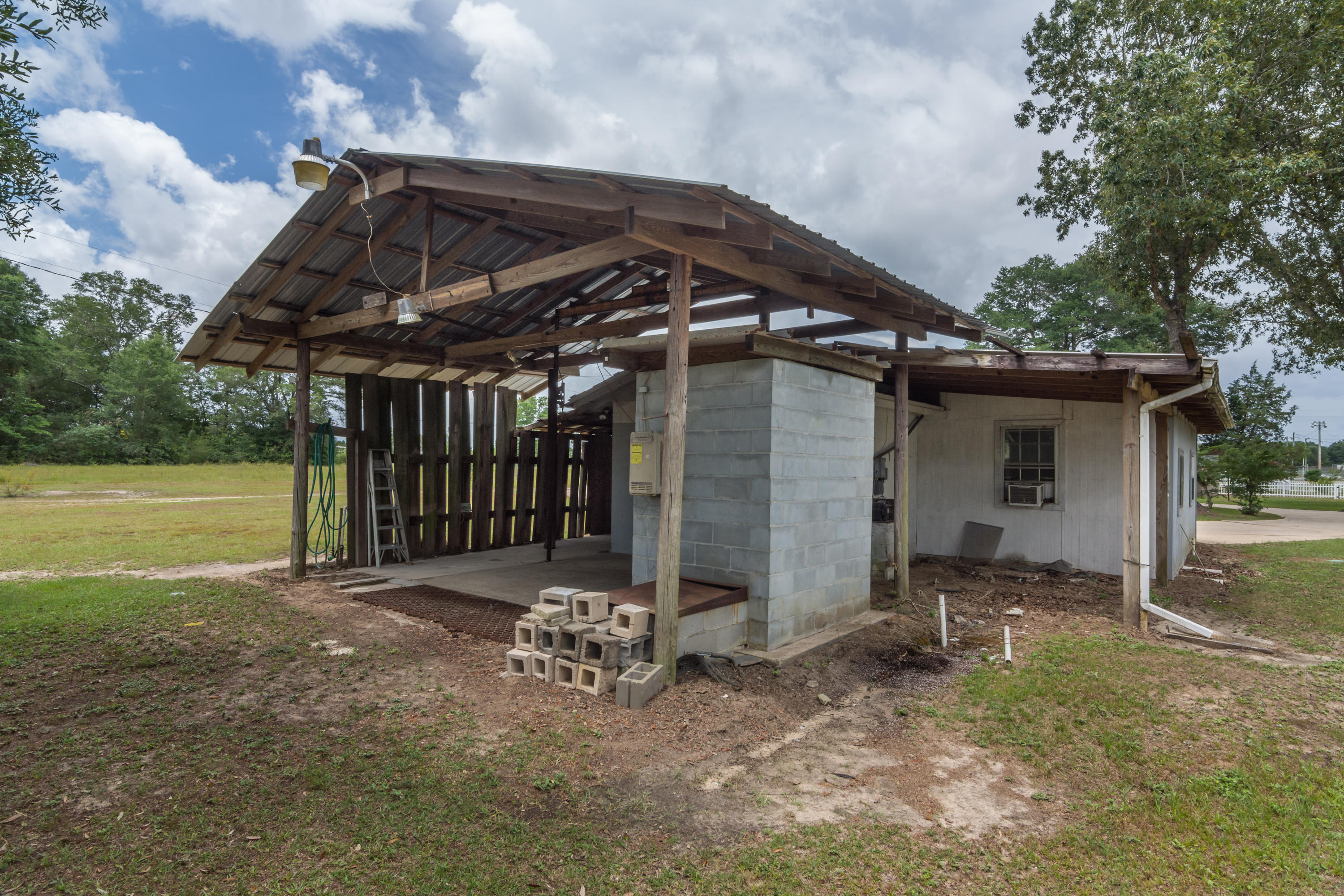 5489 Highway 4 Baker, FL 32531 - Photo 61 of 65 5489 Hwy 4 Exterior-10