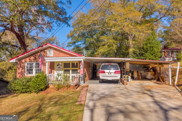 $200,000 | 62 Oak Street, Elberton, GA 30635