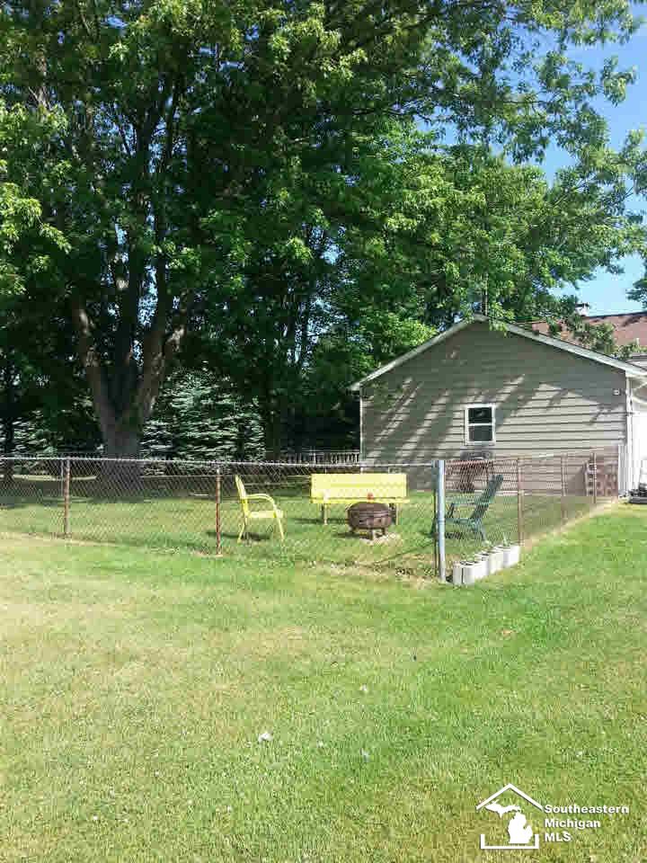 13497 Albain Road Petersburg, MI 49270 - Photo 19 of 39 Gallery Image 19