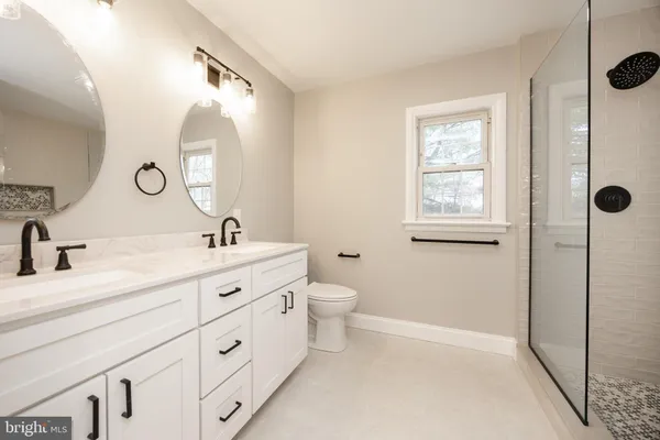 $679,900 | 60 Buckwalter Road, Royersford, PA 19468