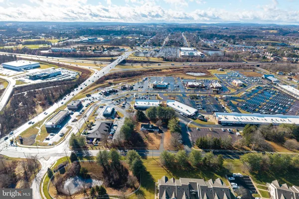 $679,900 | 60 Buckwalter Road, Royersford, PA 19468