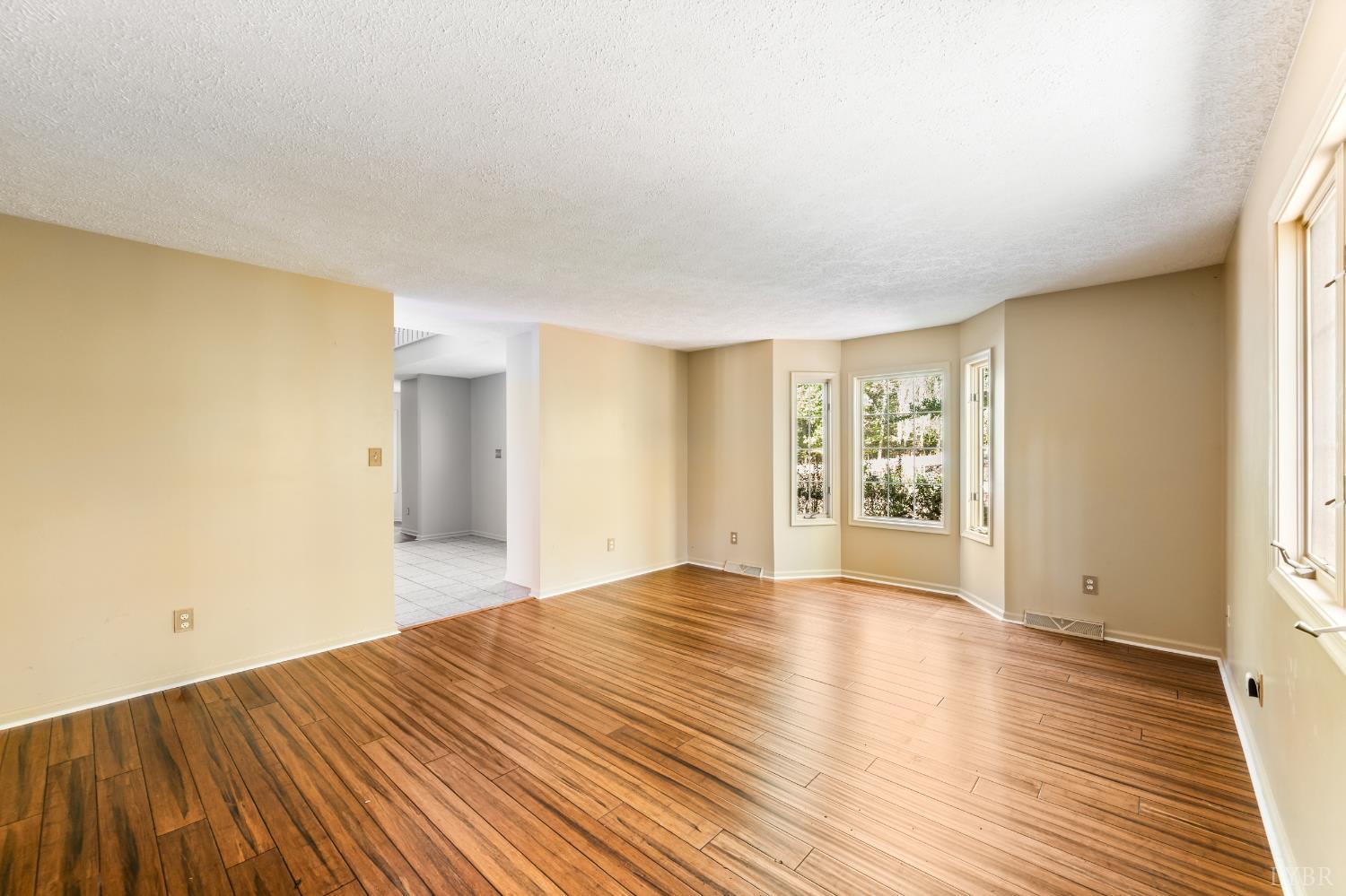 108 Fox Meadows Road Lynchburg, VA 24503 - Photo 6 of 85 Gallery Image 6