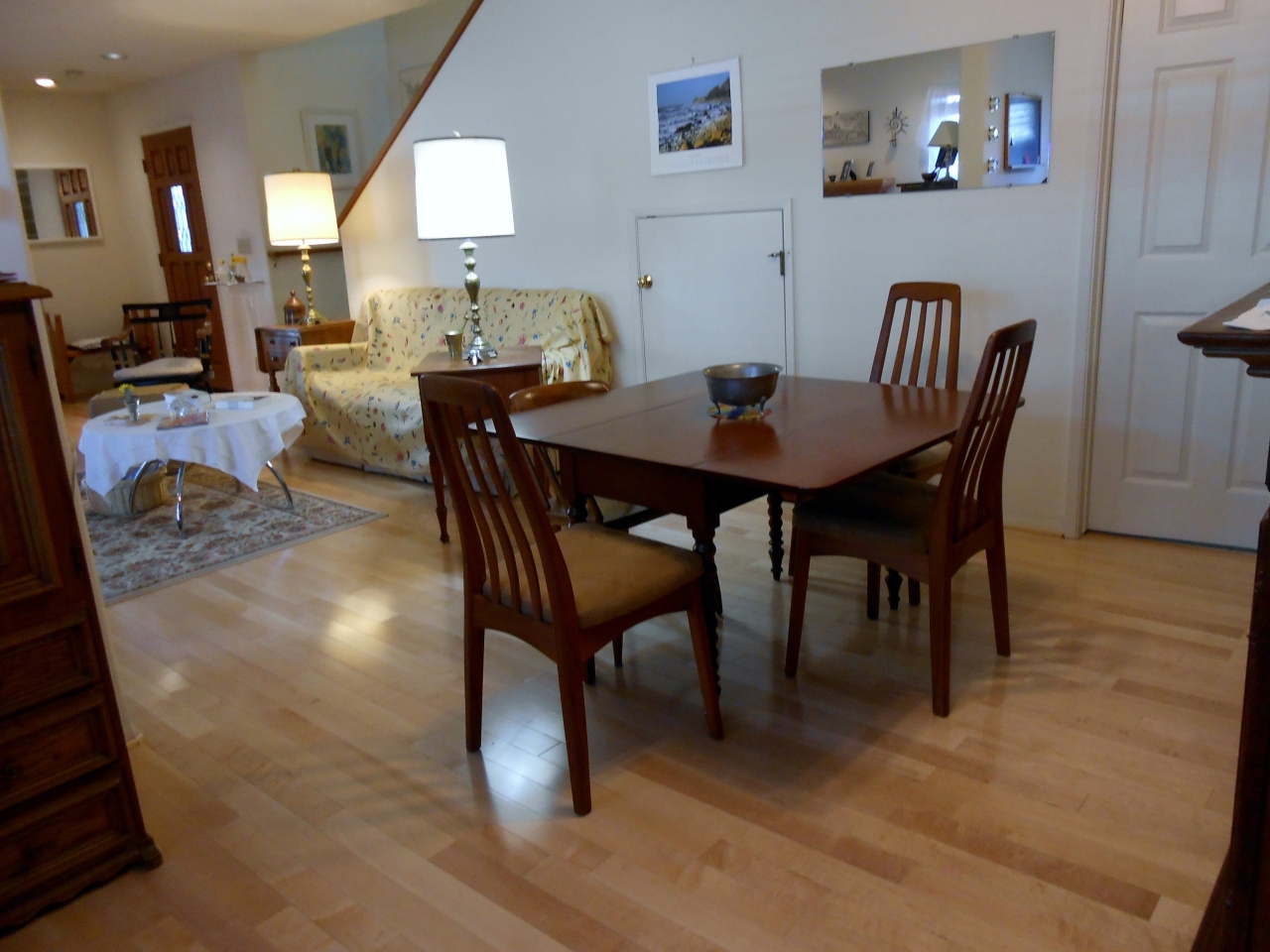 2022 Modoc Road Santa Barbara, CA 93101 - Photo 6 of 11 Dining