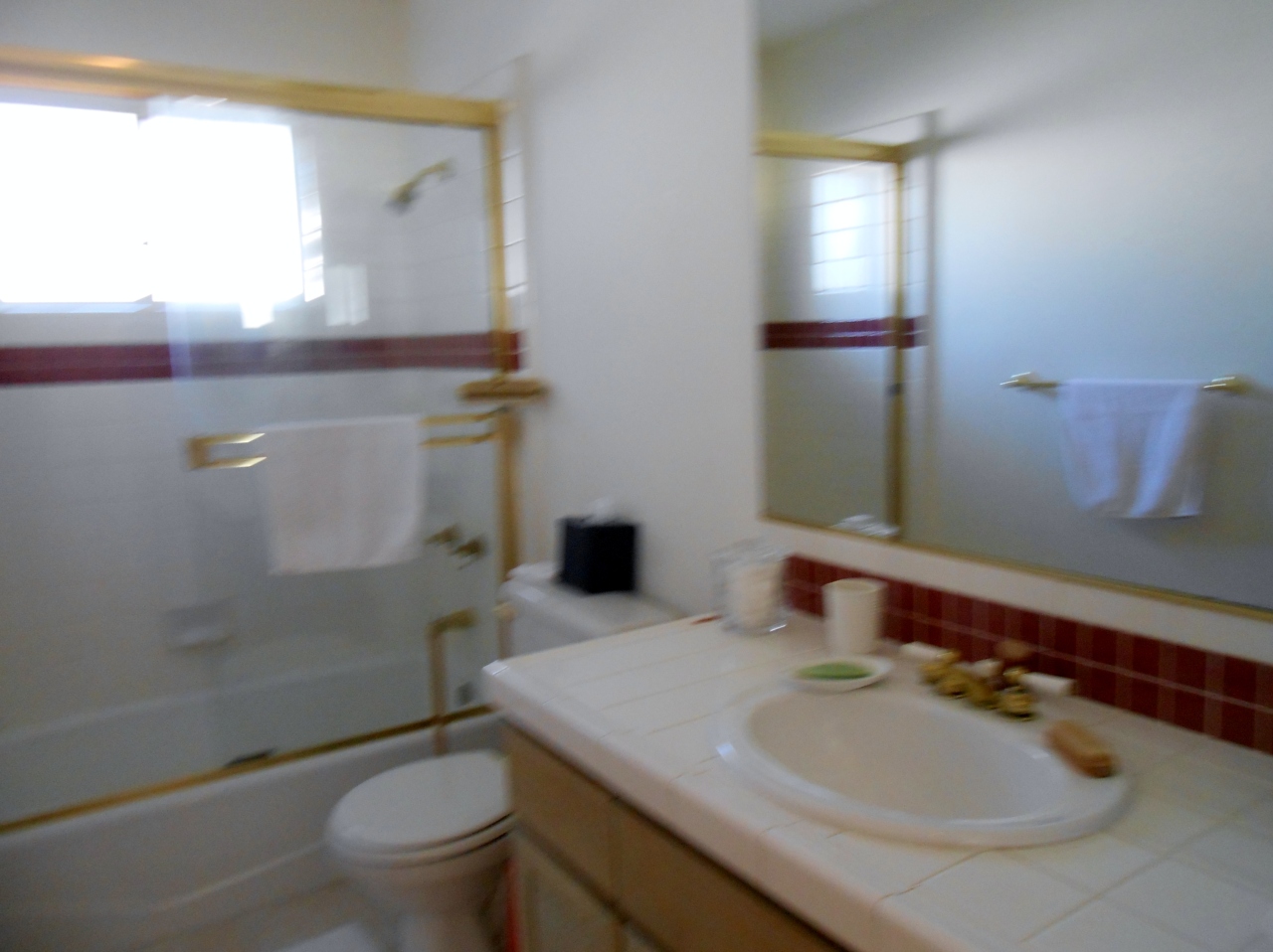 2022 Modoc Road Santa Barbara, CA 93101 - Photo 8 of 11 upstairs bathroom