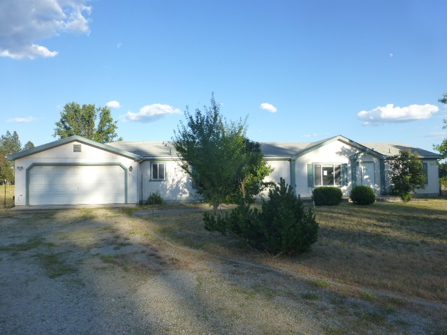 37312 North Muehle Road Elk, WA 99009 - Photo 1 of 20 Gallery Image 1