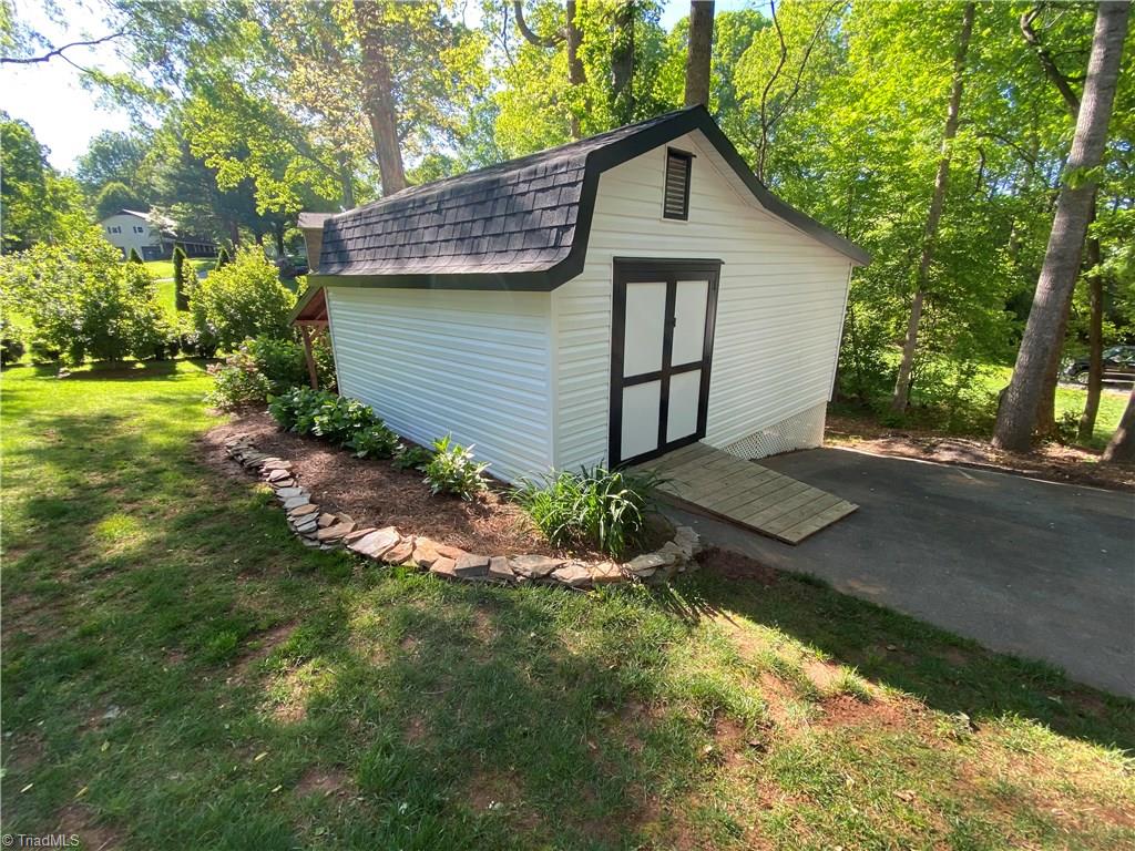 304 Whispering Creek Road King, NC 27021 - Photo 9 of 30 Gallery Image 9