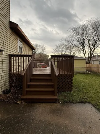 $285,000 | 252 Yellow Pine Drive, Bolingbrook, IL 60440