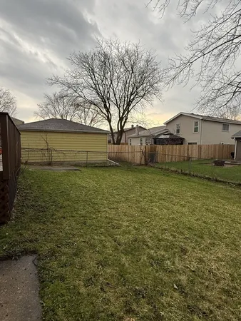 $285,000 | 252 Yellow Pine Drive, Bolingbrook, IL 60440