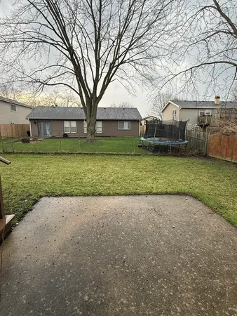 $285,000 | 252 Yellow Pine Drive, Bolingbrook, IL 60440