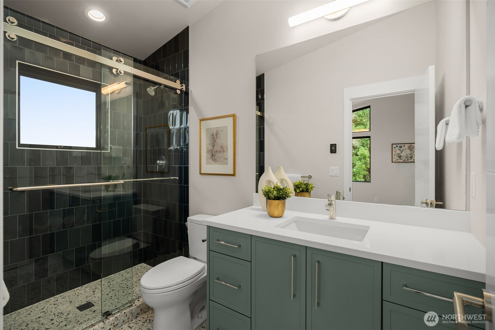 6038 50th Avenue Northeast, Unit A Seattle, WA 98115 - Photo 31 of 40