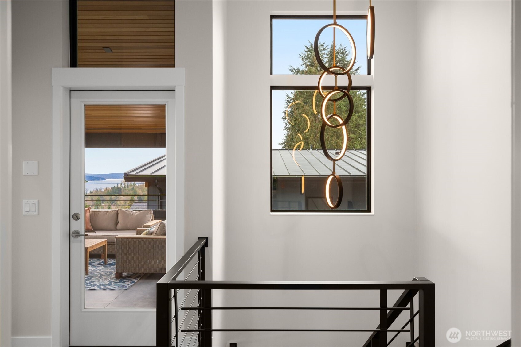 6038 50th Avenue Northeast, Unit A Seattle, WA 98115 - Photo 32 of 40