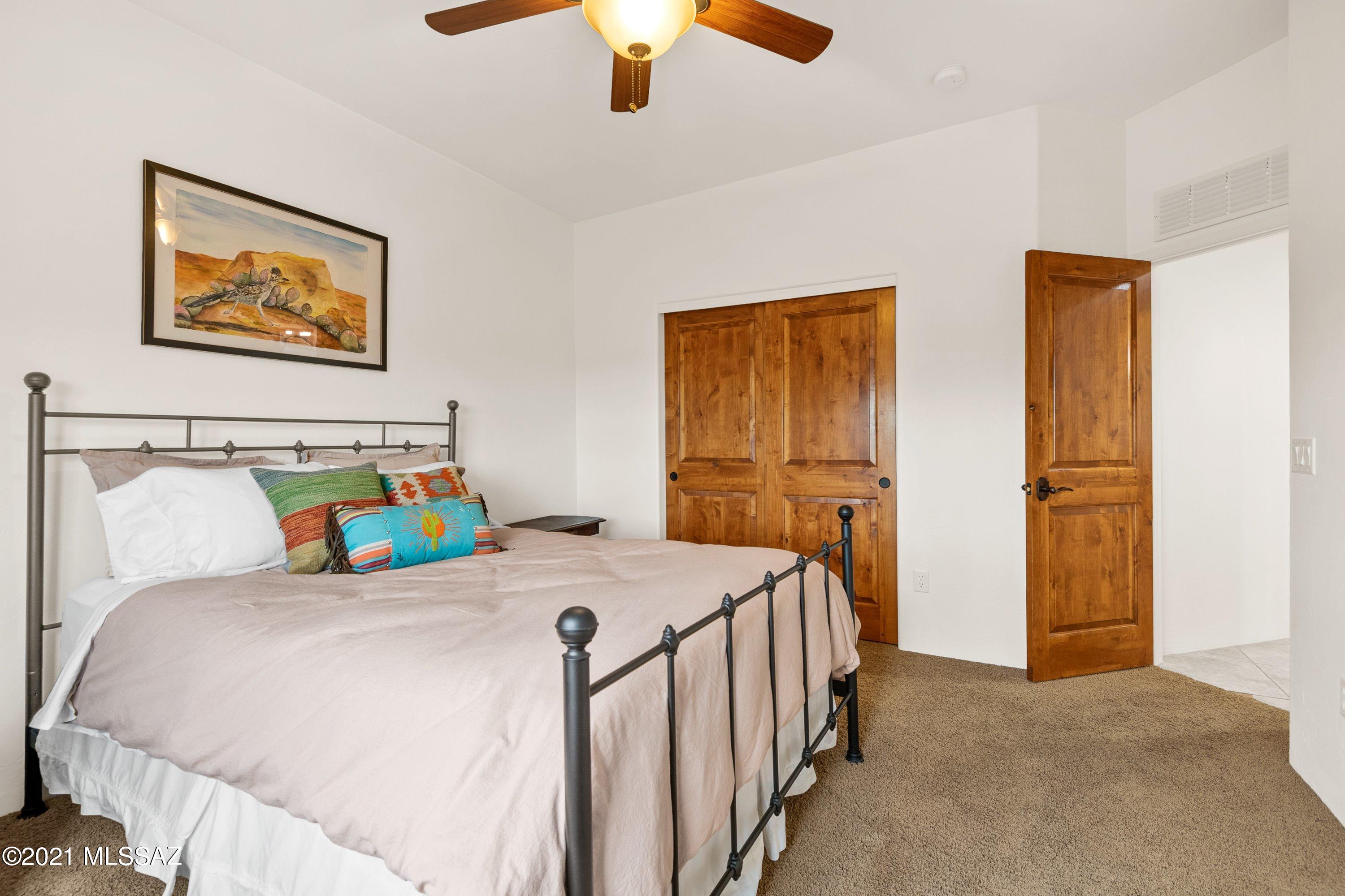 2425 West Oasis Road Oro Valley, AZ 85742 - Photo 27 of 36
